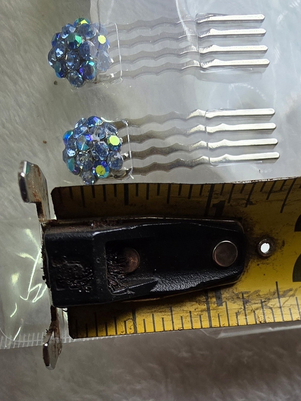 Blue Crystal Hair Bobby Pins Combs - Picture 4 of 5